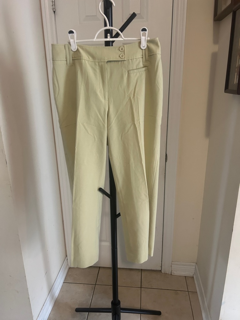 Classic Straight-Leg Capris in Light Chartreuse